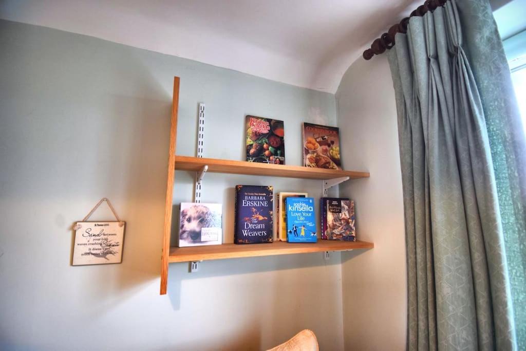 Mermaid Cottages Frinton-on-Sea Εξωτερικό φωτογραφία